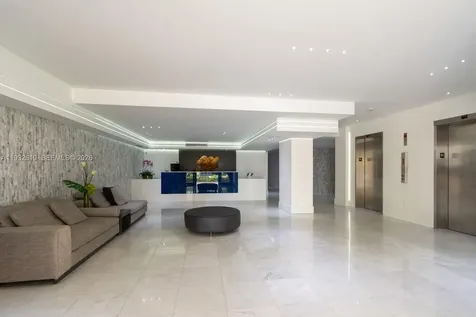 6423 Collins Avenue Miami Beach FL 33141
