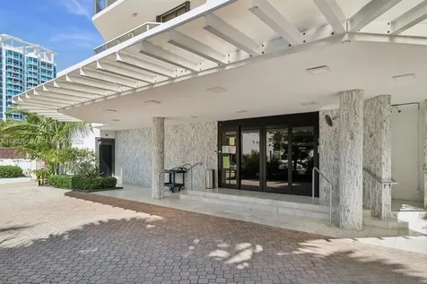 6423 Collins Avenue Miami Beach FL 33141
