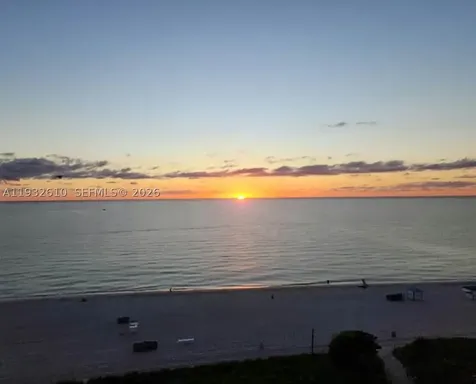 6423 Collins Avenue Miami Beach FL 33141
