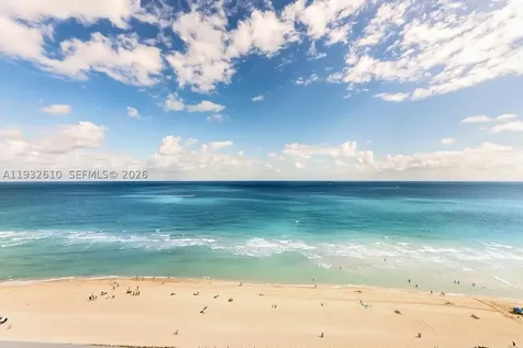 6423 Collins Avenue Miami Beach FL 33141