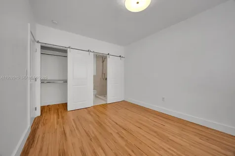 3551 NW 20th Street Miami FL 33142