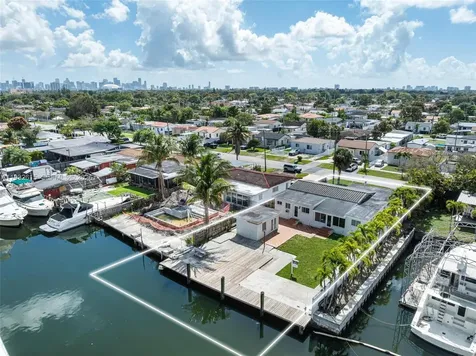3551 NW 20th Street Miami FL 33142