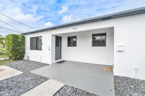 722 SW 8th Street Hallandale Beach FL 33009