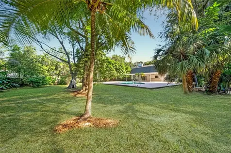 10900 SW 90th Avenue Miami FL 33176