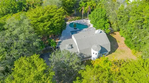 10900 SW 90th Avenue Miami FL 33176
