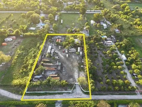 15400 SW 207th Avenue Miami FL 33187