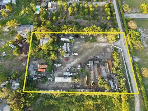 15400 SW 207th Avenue Miami FL 33187