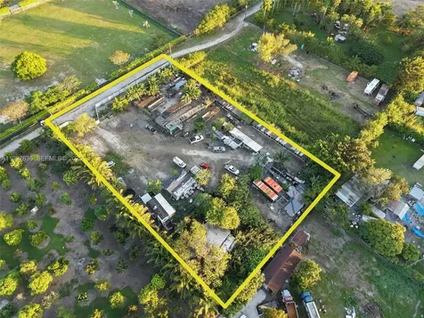 15400 SW 207th Avenue Miami FL 33187