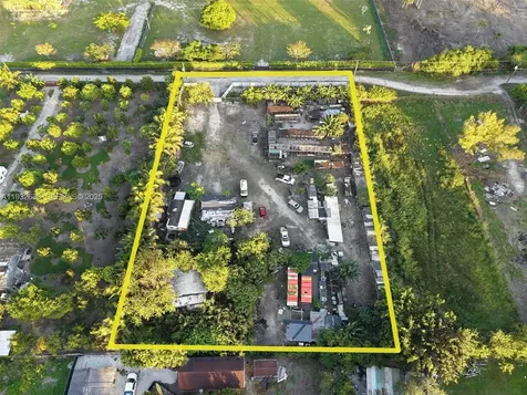 15400 SW 207th Avenue Miami FL 33187