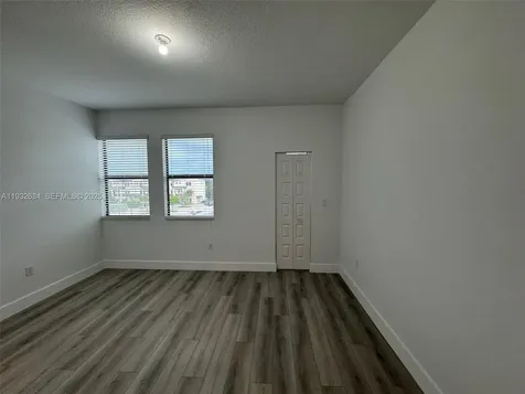 10461 NW 82nd Street Doral FL 33178