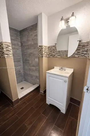 14405 NE 5th Avenue Miami FL 33161