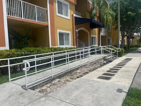 20950 SW 87th Avenue Cutler Bay FL 33189
