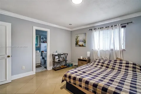 1457 Atlantic Shores Boulevard Hallandale Beach FL 33009