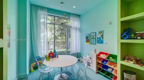17111 Biscayne Boulevard North Miami Beach FL 33160