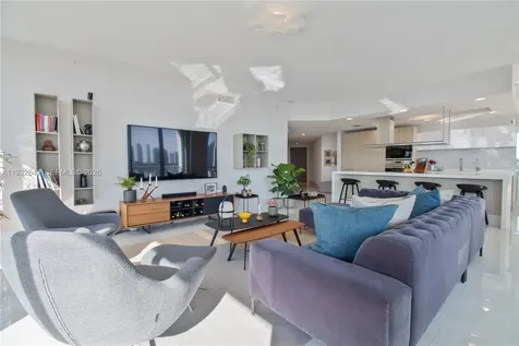 17111 Biscayne Boulevard North Miami Beach FL 33160