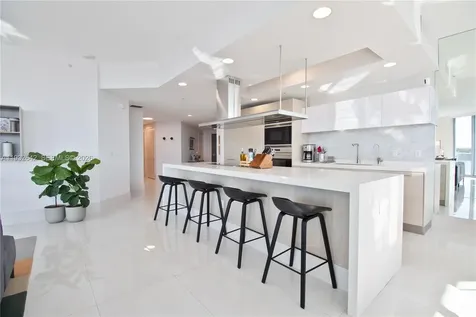 17111 Biscayne Boulevard North Miami Beach FL 33160