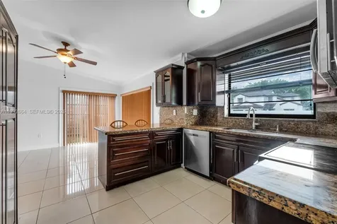 10290 SW 145th Place Miami FL 33186
