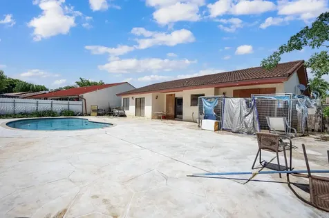 10290 SW 145th Place Miami FL 33186