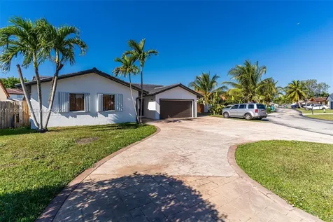 10290 SW 145th Place Miami FL 33186