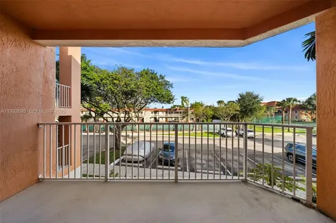 6968 SW 39th Street Davie FL 33314