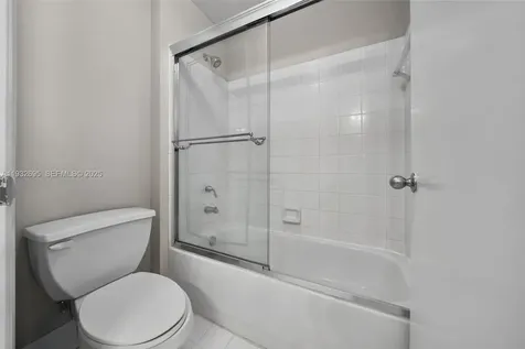 6968 SW 39th Street Davie FL 33314