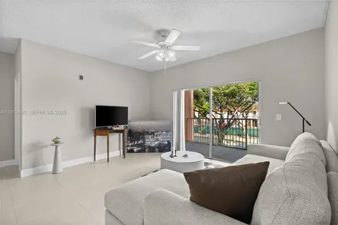 6968 SW 39th Street Davie FL 33314
