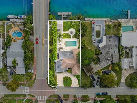 1000 S Shore Drive Miami Beach FL 33141
