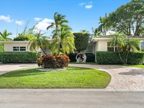 1000 S Shore Drive Miami Beach FL 33141
