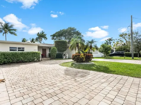 1000 S Shore Drive Miami Beach FL 33141
