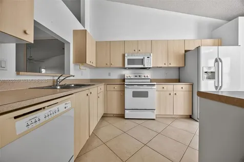 6069 Heliconia Road Delray Beach FL 33484