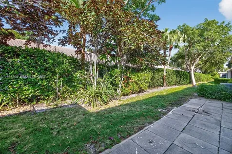 6069 Heliconia Road Delray Beach FL 33484