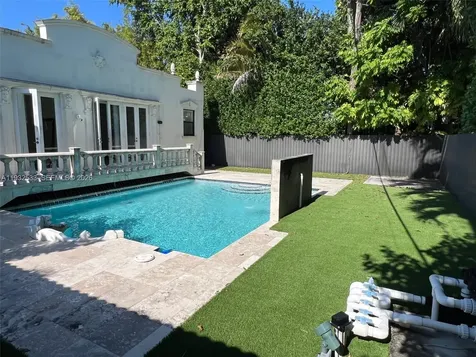 4575 Post Avenue Miami Beach FL 33140