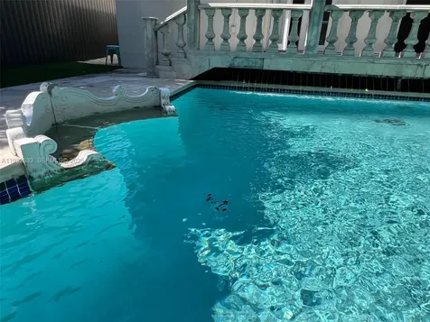 4575 Post Avenue Miami Beach FL 33140