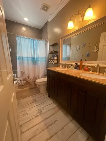 3134 NE 3rd Drive Homestead FL 33033