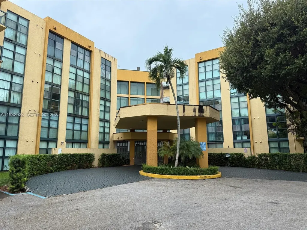 11800 SW 18th Street Miami FL 33175