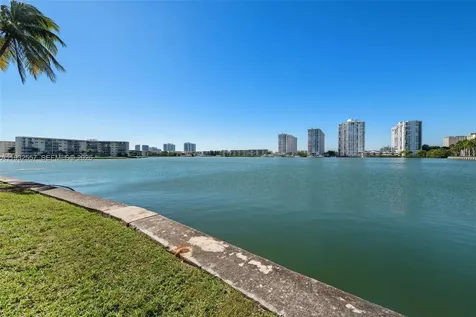 18151 NE 31st Court Aventura FL 33160