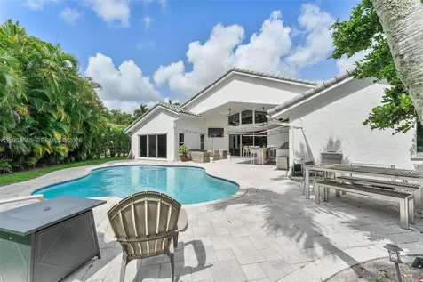 550 NW 110th Avenue Plantation FL 33324