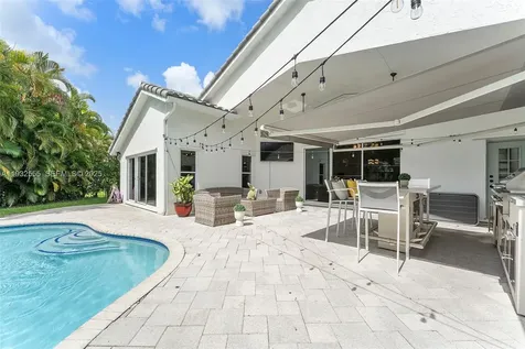 550 NW 110th Avenue Plantation FL 33324