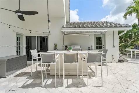 550 NW 110th Avenue Plantation FL 33324