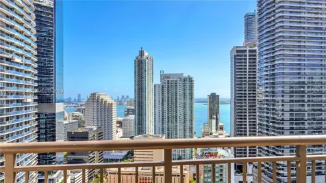 999 SW 1st Avenue Miami FL 33130