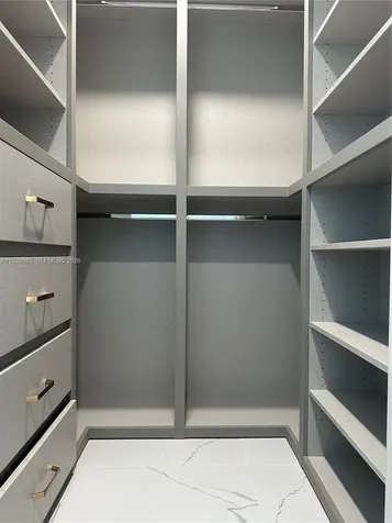 6899 Collins Avenue Miami Beach FL 33141