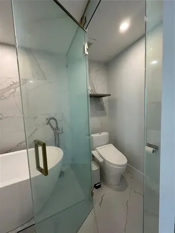 6899 Collins Avenue Miami Beach FL 33141