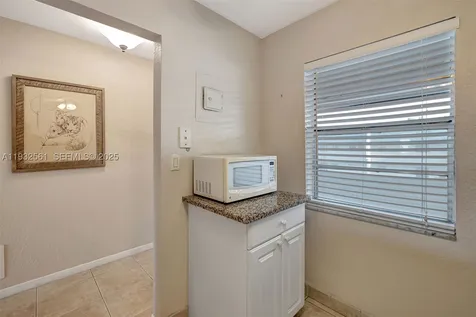 7897 Golf Circle Drive Margate FL 33063