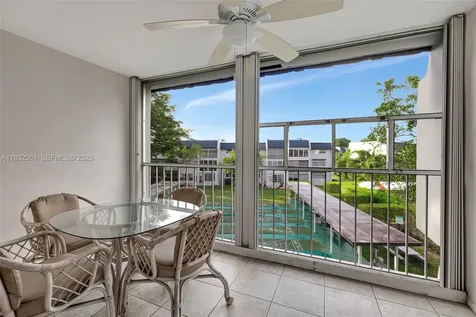 7897 Golf Cir Drive Margate FL 33063