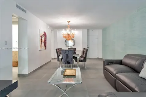 4001 S Ocean Drive Hollywood FL 33019