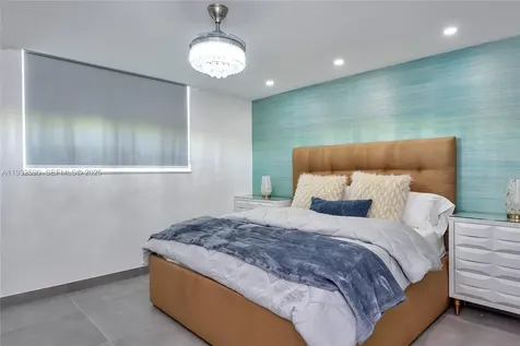 4001 S Ocean Drive Hollywood FL 33019