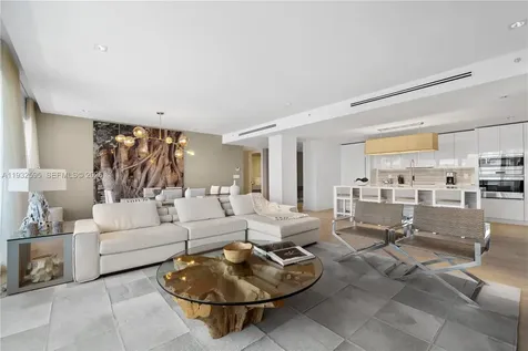102 24th Street Miami Beach FL 33139