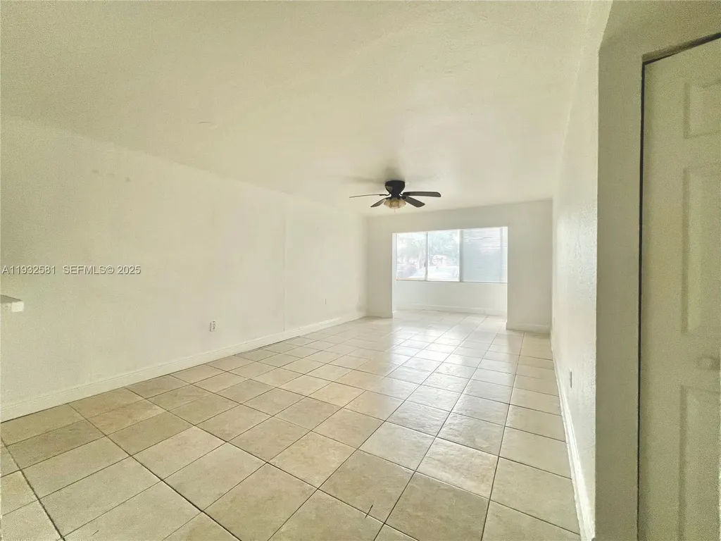 1305 W 46th Street Hialeah FL 33012