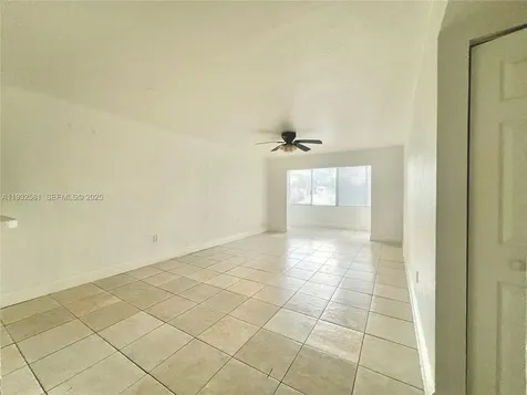 1305 W 46th Street Hialeah FL 33012