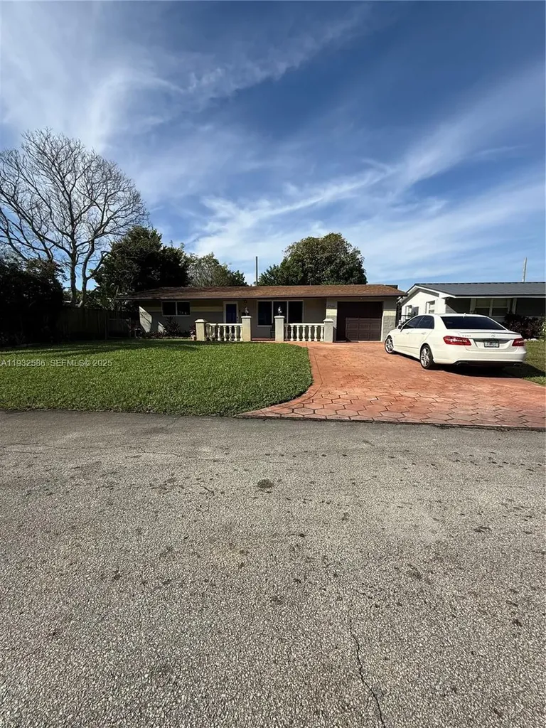 2706 Montego Drive Miramar FL 33023